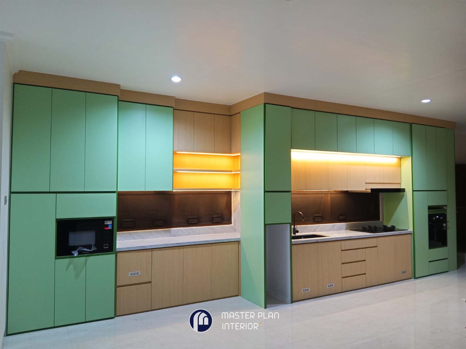 kitchen set aluminium finishing HPL