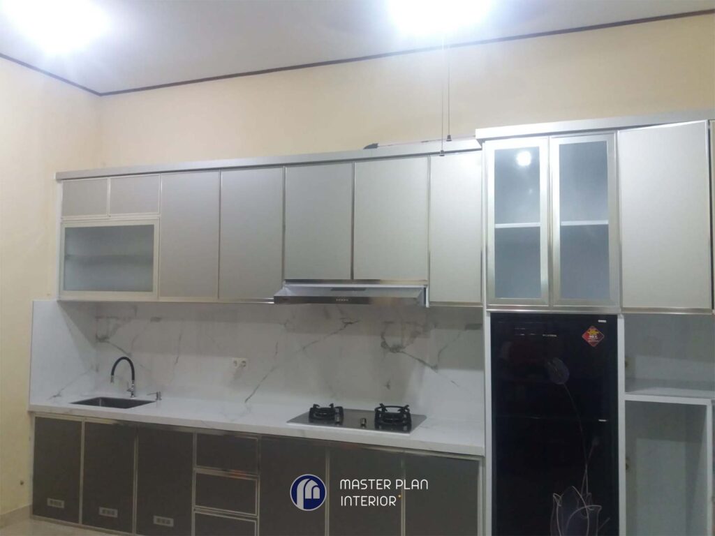 kitchen set aluminium